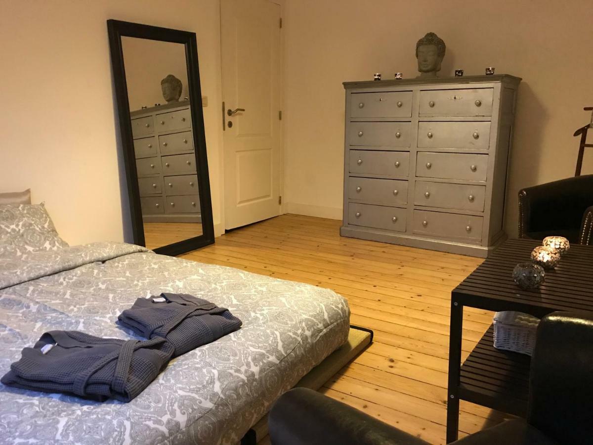 Chic Cocoon Guest House Saint-Gilles Buitenkant foto